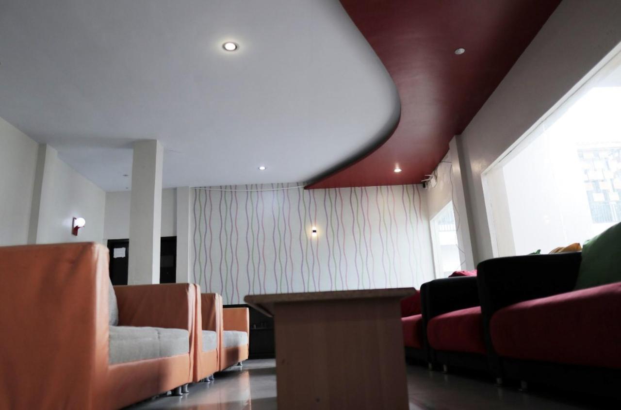 Reddoorz @ Pasangkayu Mamuju Utara Hotel Buitenkant foto